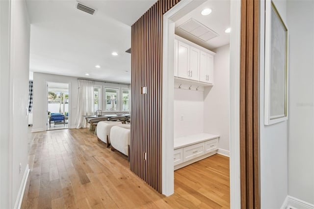 4012 W Morrison Ave, Tampa, FL 33629 - hallway featuring recessed lighting, light wood-style floors, visible vents, and baseboards