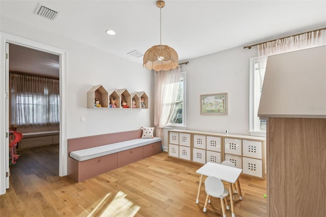 4012 W Morrison Ave, Tampa, FL 33629 - interior space featuring recessed lighting, visible vents, and light wood finished floors