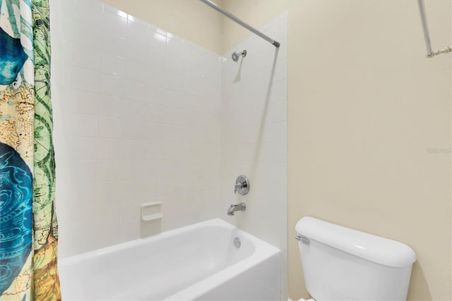 full bath with shower / bath combination with curtain and toilet