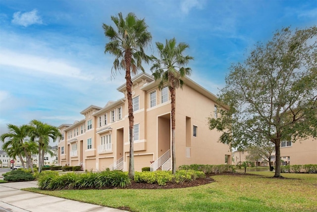 view of building exterior with a residential view