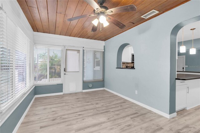 6618 3rd Ave N, Saint Petersburg, FL 33710 - photo 17