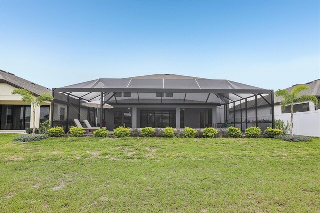 13176 Twin Bridges Dr, Riverview, FL 33579 - rear view of property with glass enclosure