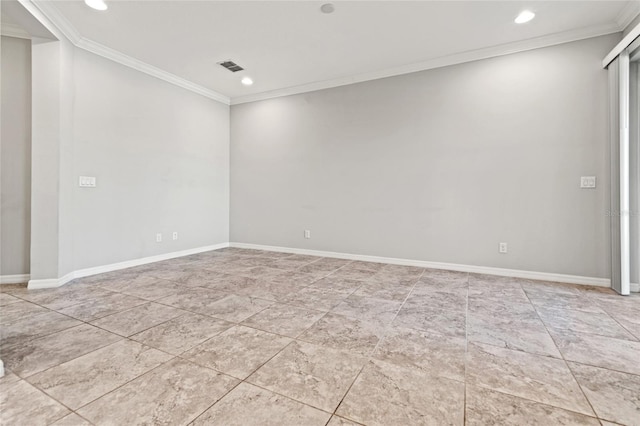 spare room featuring baseboards, recessed lighting, visible vents, and crown molding