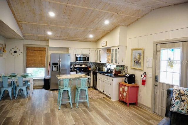2504 Avenue B Ave B, Unit A, Bradenton Beach, FL 34217 - photo 4