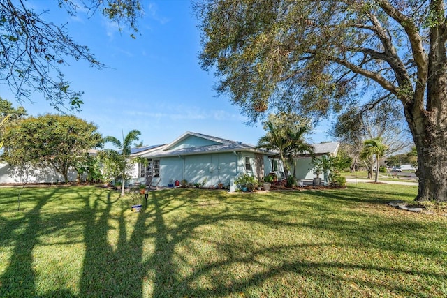 exterior space featuring a front yard