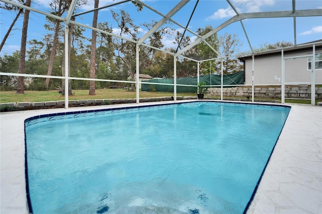 4118 Ramona Dr, Spring Hill, FL 34606 - view of pool with glass enclosure