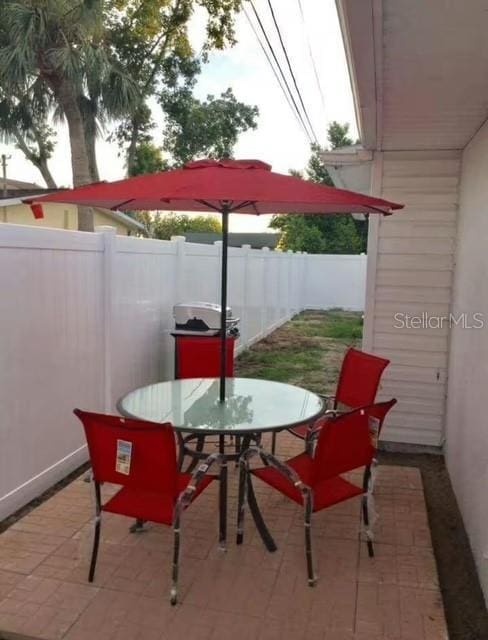 425 Highland Ct, Dunedin, FL 34698 - photo 15