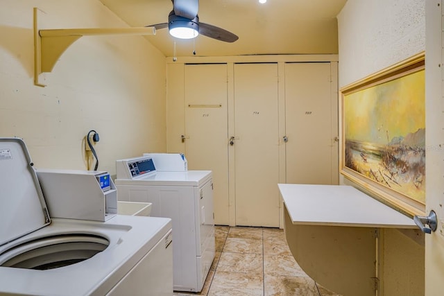 shared laundry area featuring a ceiling fan and separate washer and dryer