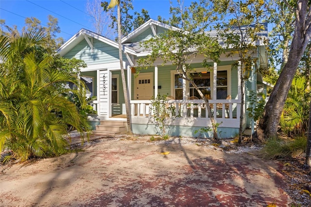 view of front of property featuring covered porch