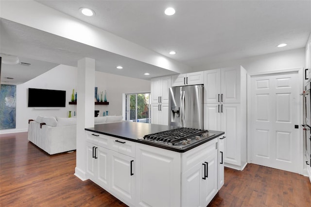 355 21st Ave NE, Saint Petersburg, FL 33704 - photo 6