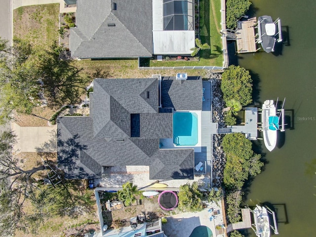 6606 Dolphin Cove Dr, Apollo Beach, FL 33572 - aerial view of property and surrounding area featuring a pool