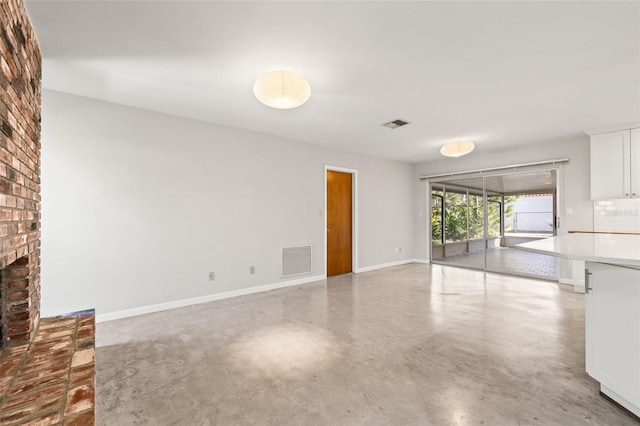 360 22nd Ave NE, Saint Petersburg, FL 33704 - photo 4