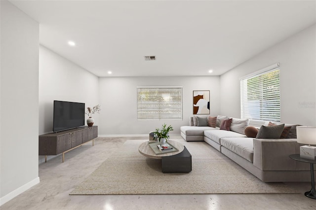 360 22nd Ave NE, Saint Petersburg, FL 33704 - photo 5