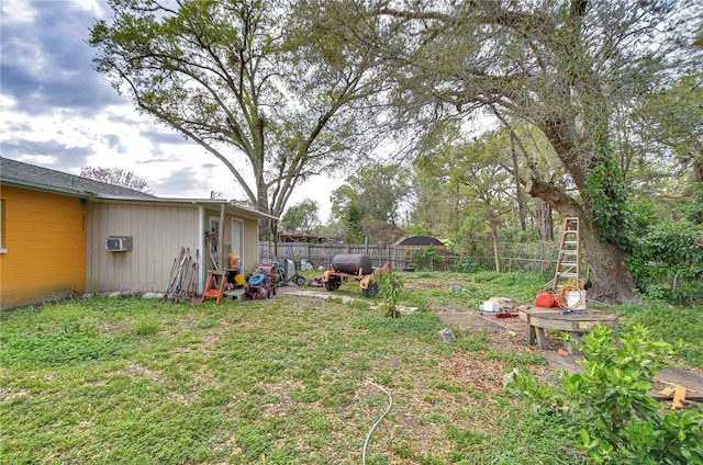 view of yard featuring fence