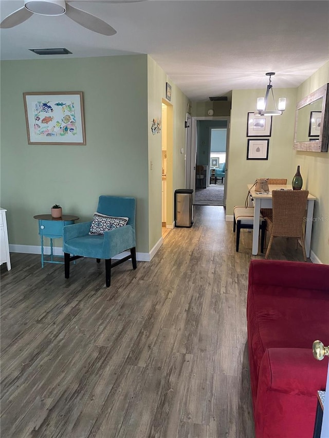 11201 80th Ave Unit 305, Seminole, FL 33772 - interior space featuring visible vents, baseboards, and wood finished floors