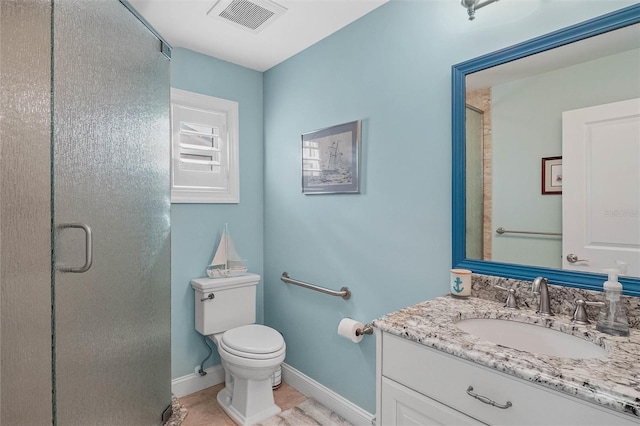 full bath featuring visible vents, toilet, a stall shower, baseboards, and vanity