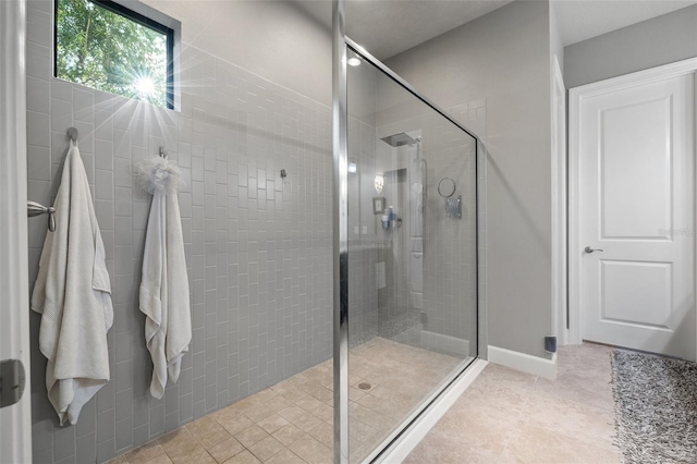 9708 Highland Park Pl, Palmetto, FL 34221 - full bath featuring a shower stall and tile patterned flooring