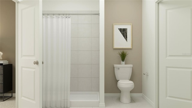 full bathroom with toilet, baseboards, tiled shower, and tile patterned floors