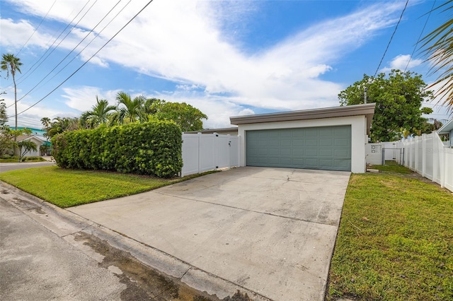 detached garage with fence