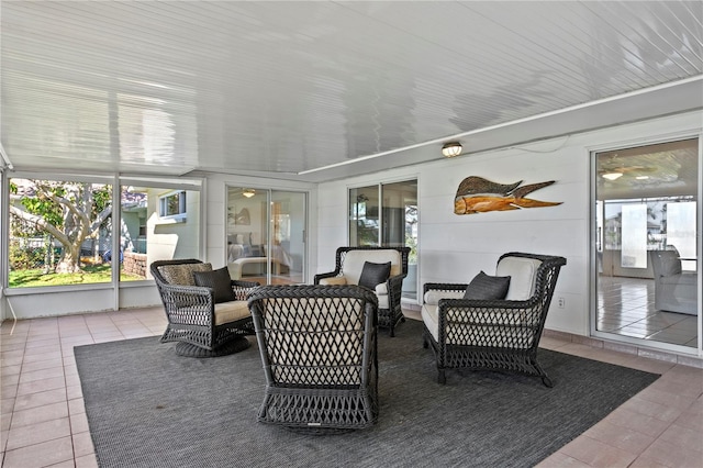 view of sunroom / solarium