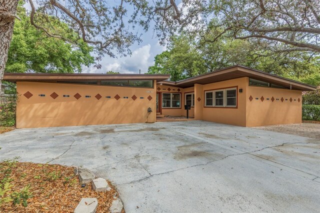 1301 45th Ave N, Saint Petersburg, FL 33703 - photo 2