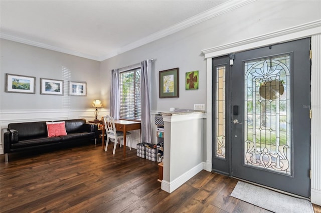 entryway featuring dark wood-style floors, baseboards, and ornamental molding