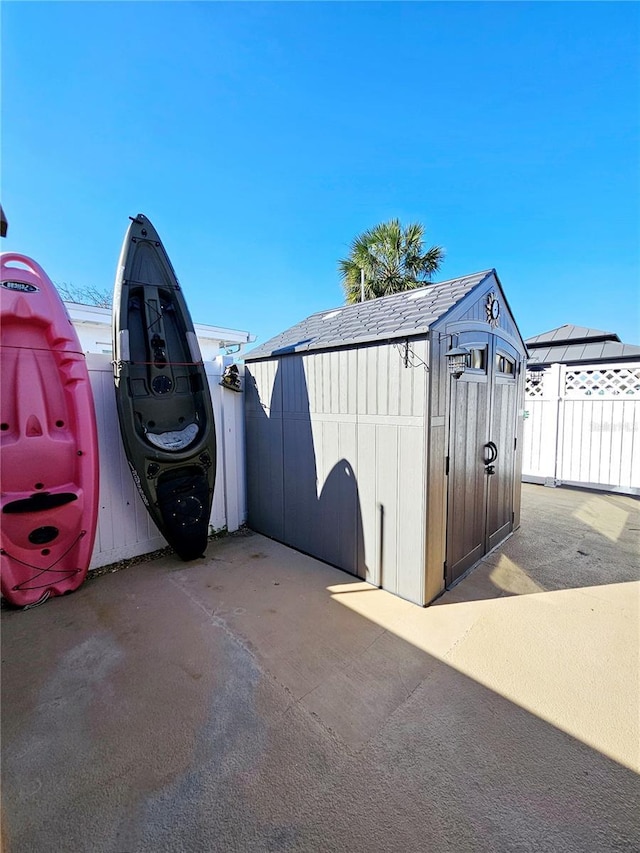 13633 Britton Dr, Hudson, FL 34667 - view of shed with fence