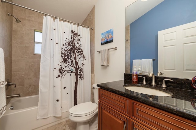 full bathroom with toilet, vanity, and shower / tub combo