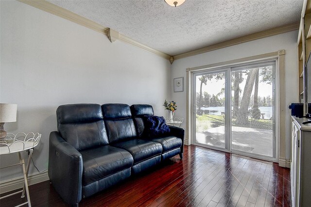 18715 Lakeshore Dr, Lutz, FL 33549 - photo 9