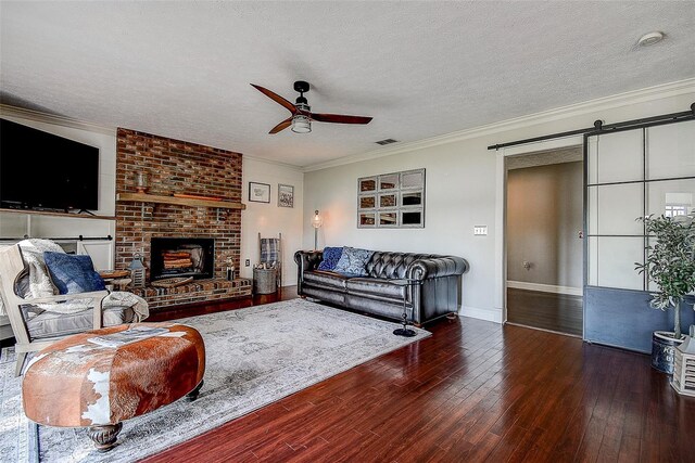 18715 Lakeshore Dr, Lutz, FL 33549 - photo 20