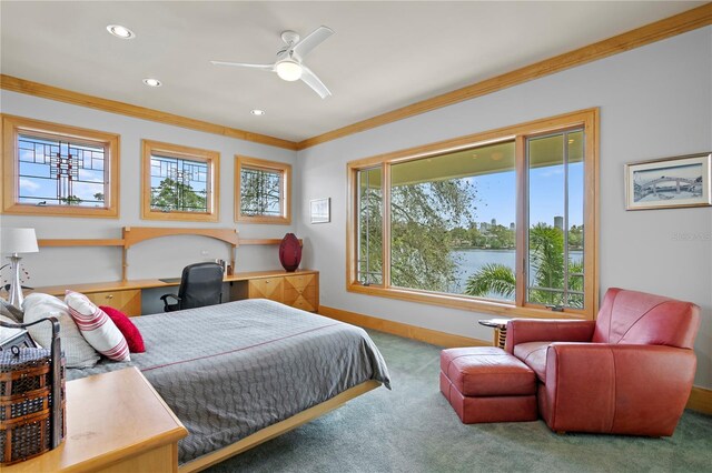 bedroom featuring ornamental molding, recessed lighting, carpet, baseboards, and built in study area