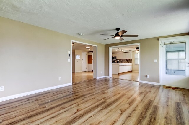 3805 Baden Dr, Holiday, FL 34691 - photo 27