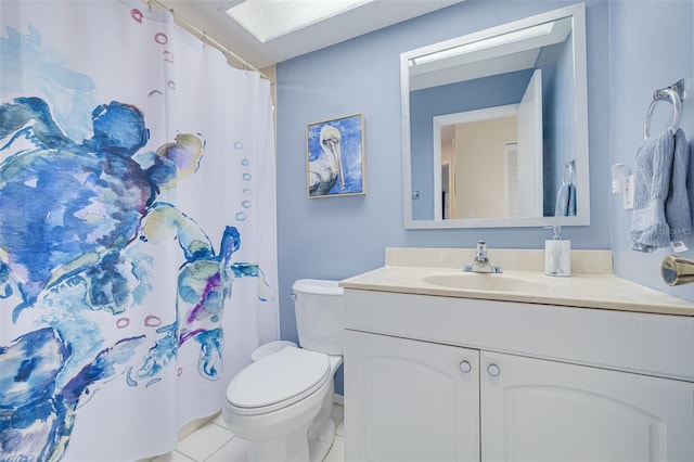 full bathroom with tile patterned flooring, a shower with shower curtain, toilet, and vanity