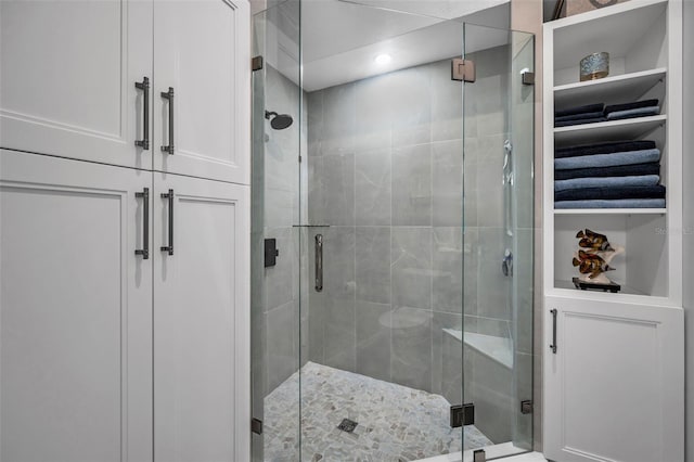 full bathroom featuring a stall shower