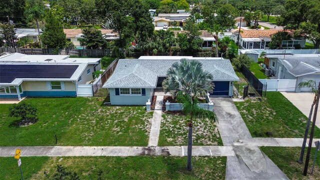 bird's eye view with a residential view