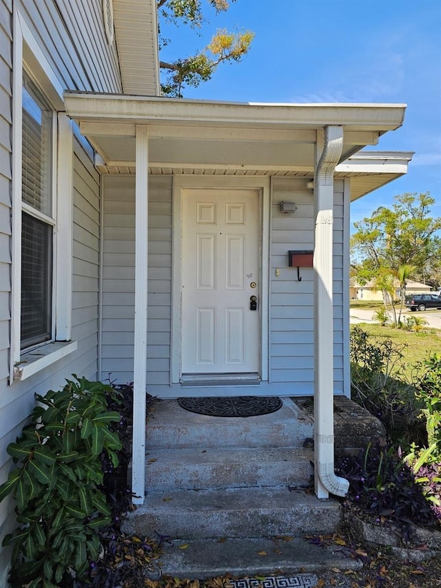 view of entrance to property