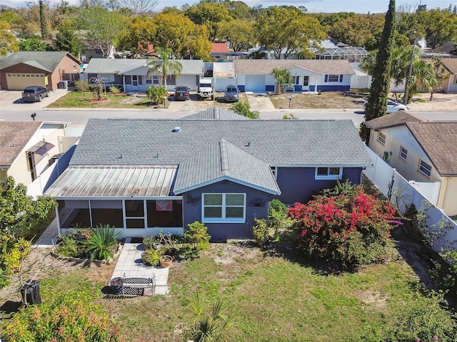 birds eye view of property featuring a residential view