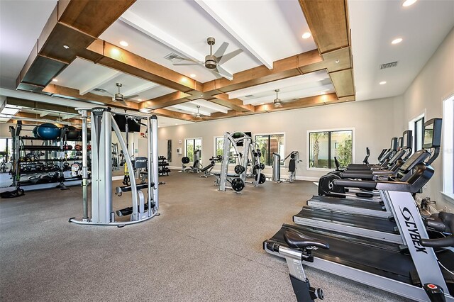 workout area with recessed lighting, baseboards, visible vents, and ceiling fan