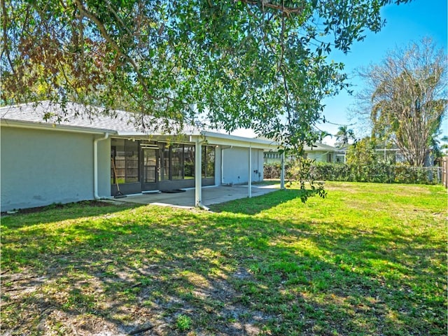 view of yard with a patio