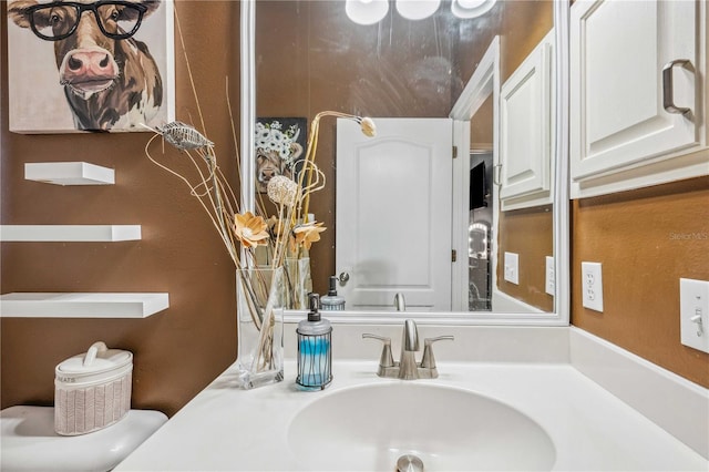 bathroom featuring a sink