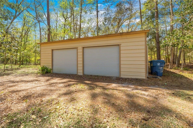 view of detached garage