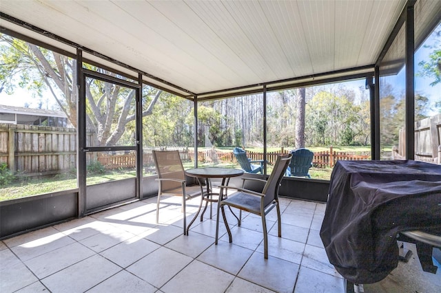 view of sunroom / solarium