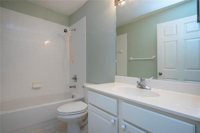 1020 New Winsor Loop Unit 46, Sun City Center, FL 33573 - bathroom with vanity, toilet, bathtub / shower combination, and a textured ceiling