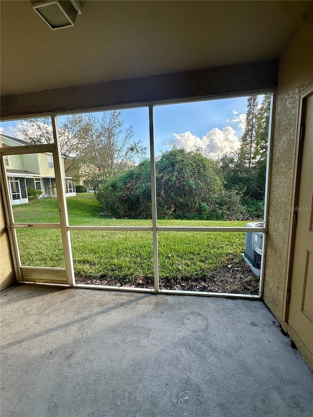 view of unfurnished sunroom