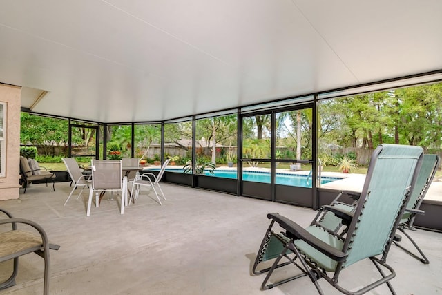 view of sunroom / solarium