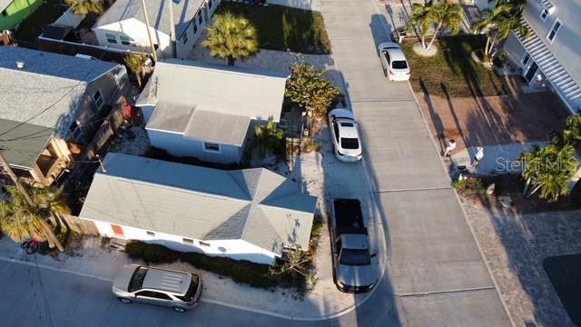433 137th Avenue Cir, Madeira Beach, FL 33708 - photo 6