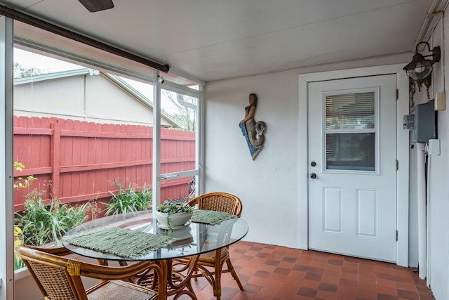 view of sunroom / solarium