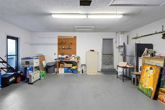 garage featuring freestanding refrigerator