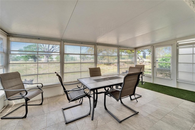 view of sunroom / solarium