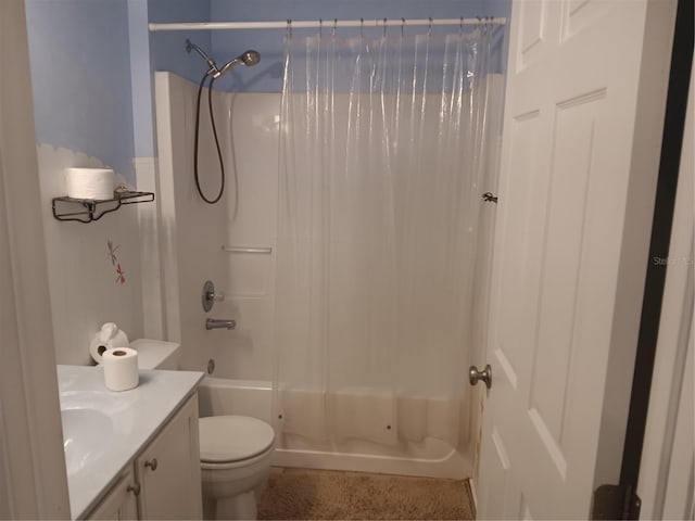 full bathroom with toilet, vanity, and shower / bath combo